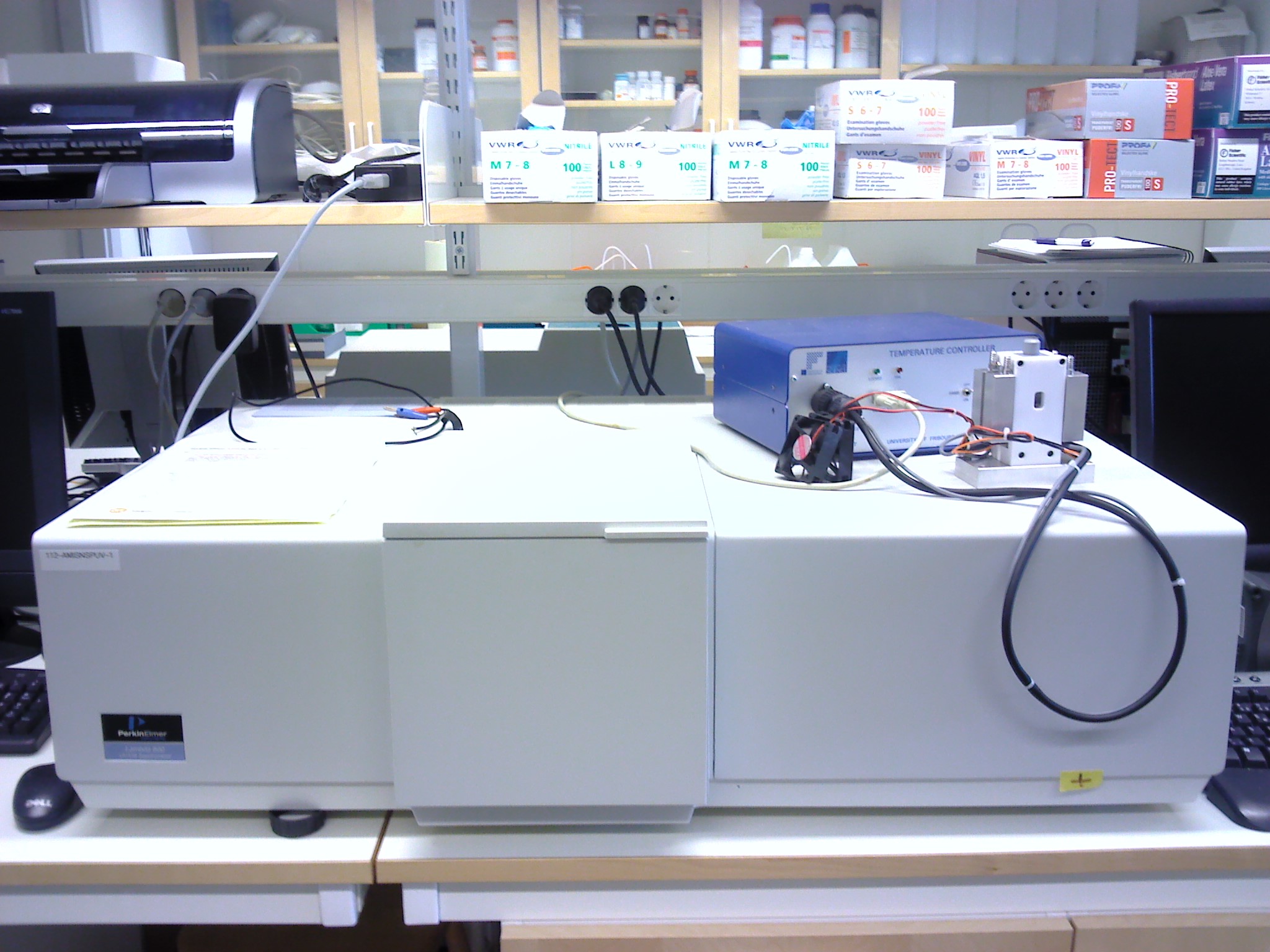 Picture of Spectrophotometer - Perkin